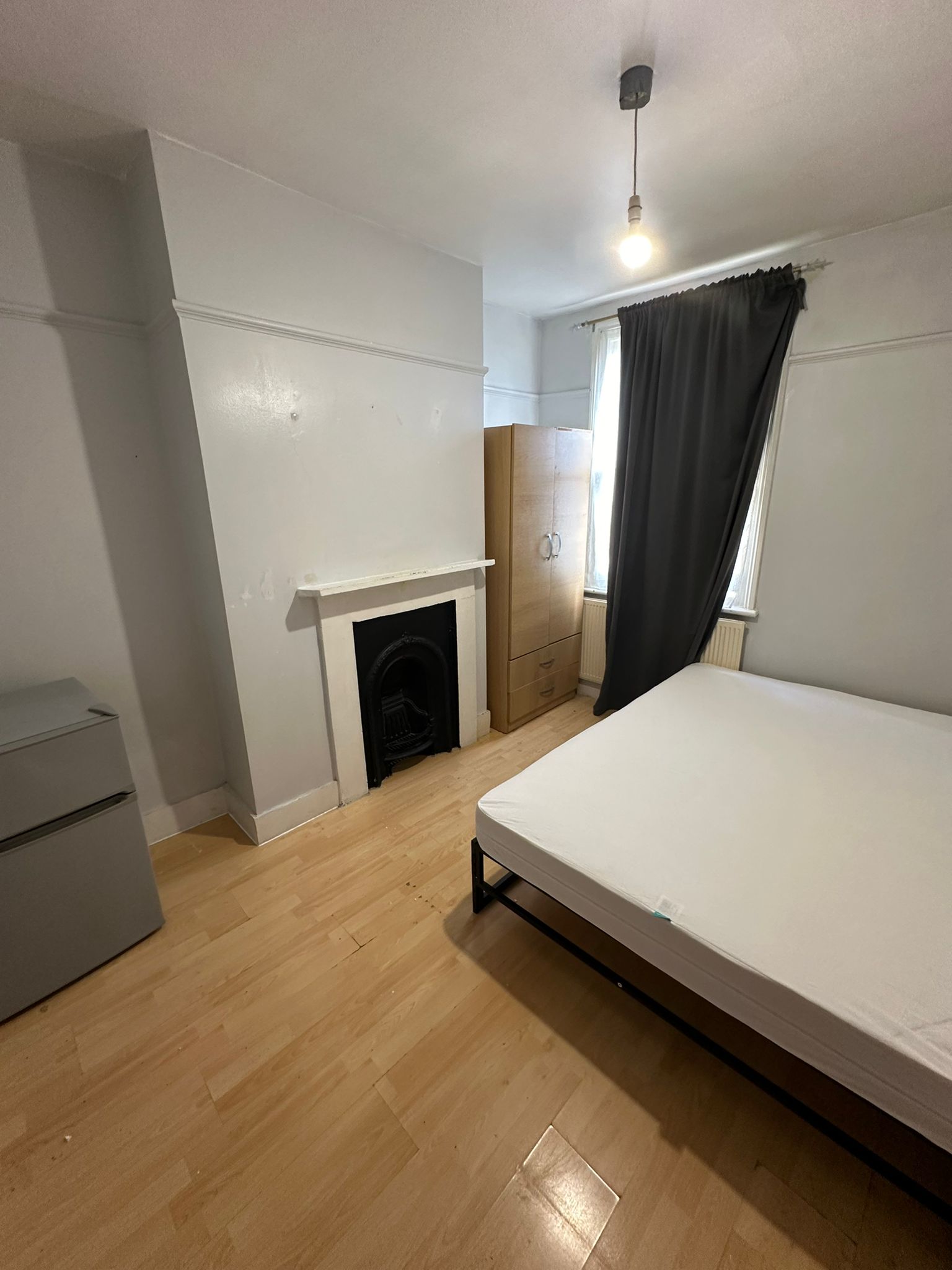 🌟Large Double or Single Room – Upper Road, Plaistow (E13 0D